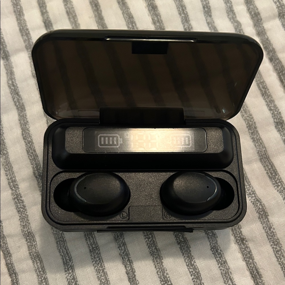 Wireless Black Earbud Headphones